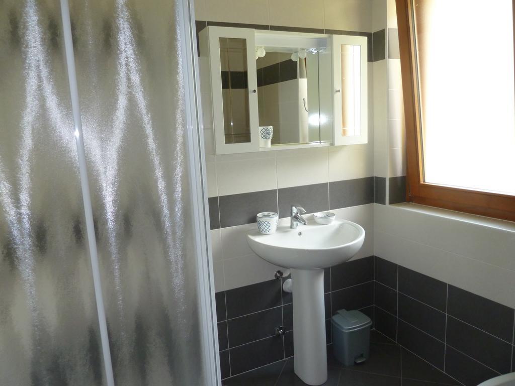 Casa Marisa Διαμέρισμα Μαλτσεζίνε Δωμάτιο φωτογραφία